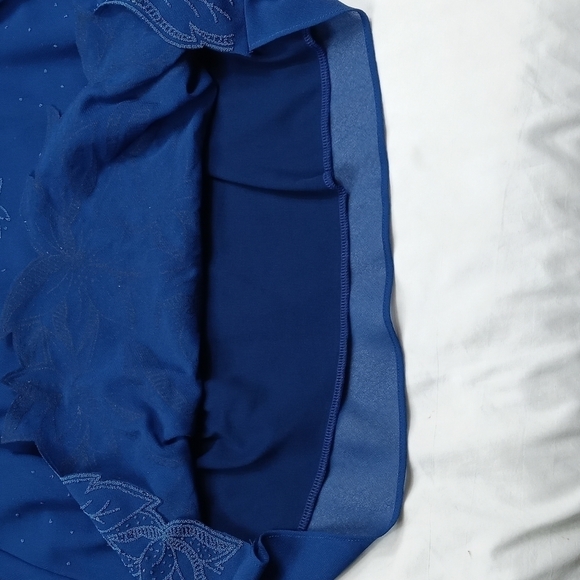 C.O.C. womens beaded layered v neck top - Picture 7 of 10